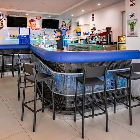 Vegas Hotel 4*